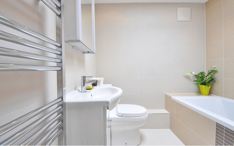 Анемостат со стеклянной внешней частью FOZA D 100 мм. Глянцевое стекло. Цвет Чёрный. RAL 9005. Квадратный